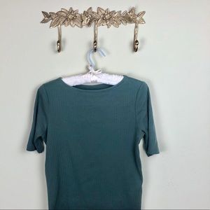 🦊 Uniqlo Japan Tee 🇯🇵
